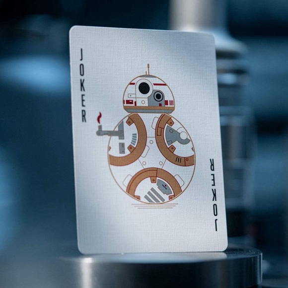 Theory11 Premium Playing Cards Deck Set - 007 James Bond Gold | Star Wars Red - Picture 15 of 15